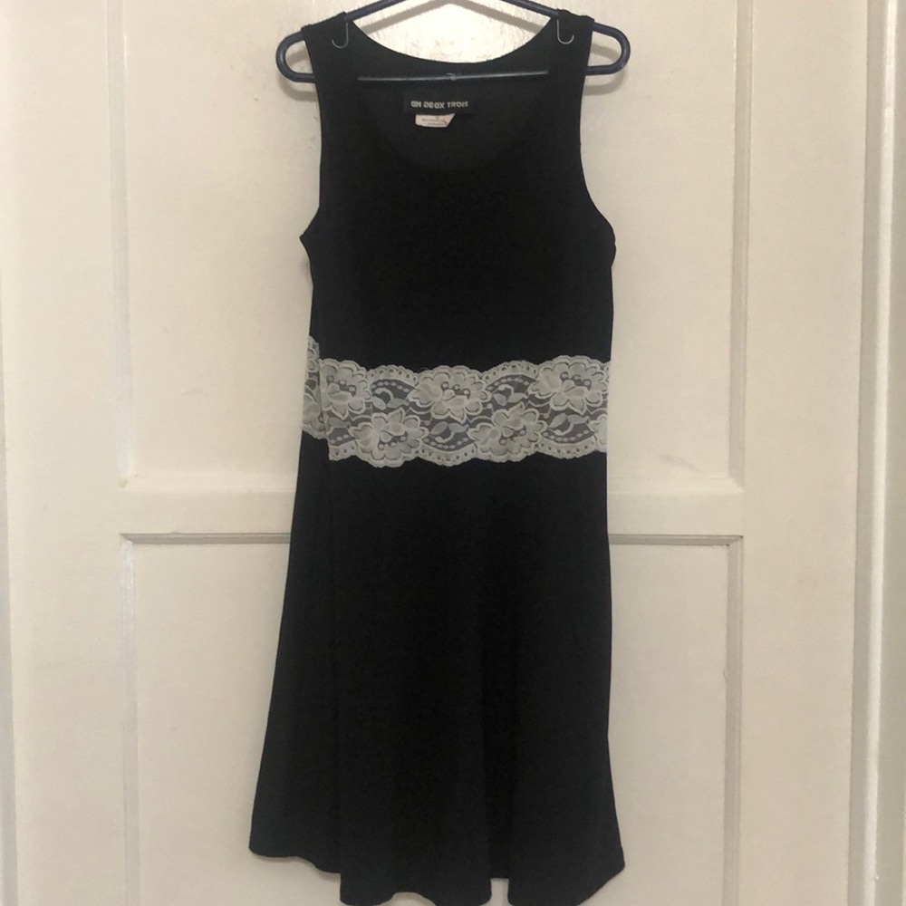 Girls black party dress Un Deux Trois w/ lace